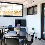 Old Town Retreat Studio 9